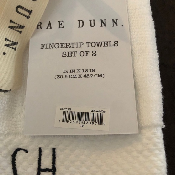 🔹SOLD🔹 Rae Dunn Hand Towels - Picture 4 of 4